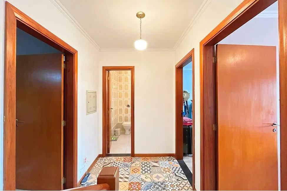 Foto 7 de Casa com 3 quartos à venda, 215m2 em Espírito Santo, Porto Alegre - RS