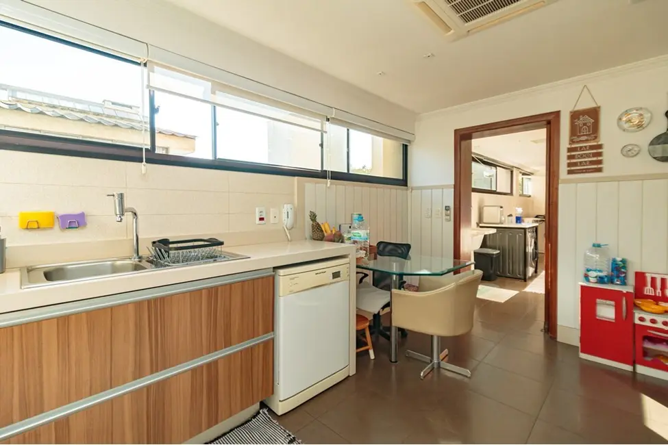 Foto 6 de Apartamento com 4 quartos à venda, 328m2 em Floresta, Porto Alegre - RS