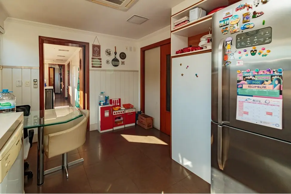 Foto 5 de Apartamento com 4 quartos à venda, 328m2 em Floresta, Porto Alegre - RS