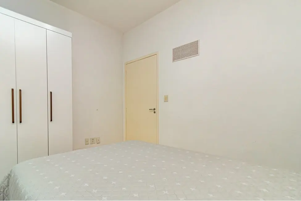 Foto 2 de Apartamento com 1 quarto à venda, 46m2 em Petrópolis, Porto Alegre - RS
