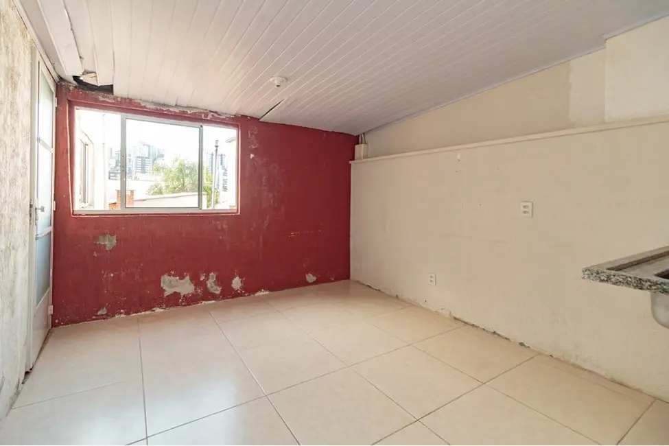 Apartamento com 1 quarto à venda, 46m2 em Petrópolis, Porto Alegre - RS - imagem 6 Foto 6 de Apartamento com 1 quarto à venda, 46m2 em Petrópolis, Porto Alegre - RS