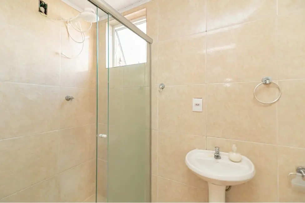 Apartamento com 1 quarto à venda, 46m2 em Petrópolis, Porto Alegre - RS - imagem 7 Foto 7 de Apartamento com 1 quarto à venda, 46m2 em Petrópolis, Porto Alegre - RS