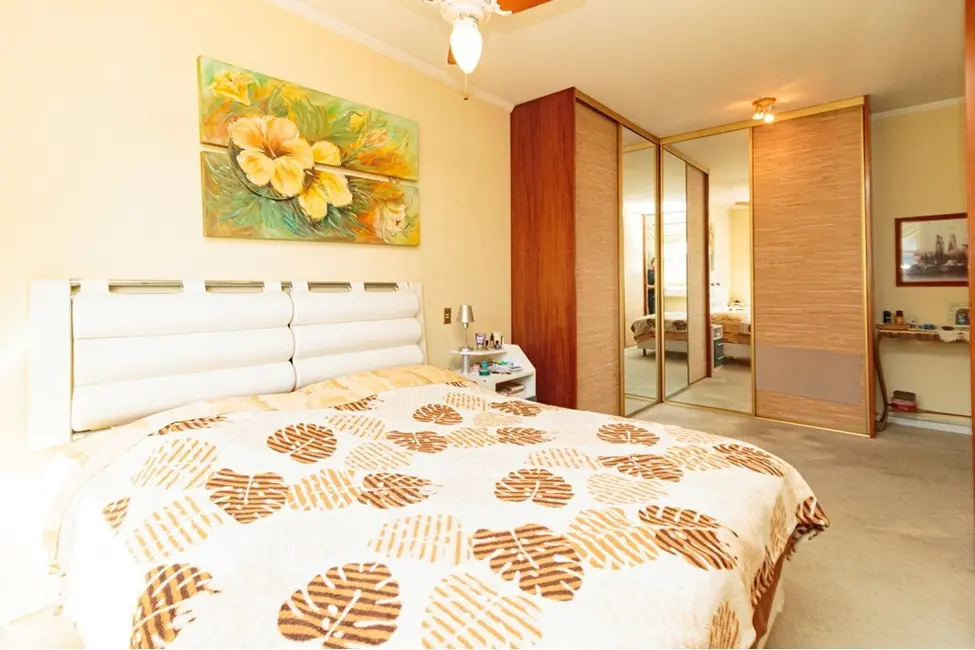 Foto 7 de Apartamento com 3 quartos à venda, 152m2 em Rio Branco, Porto Alegre - RS