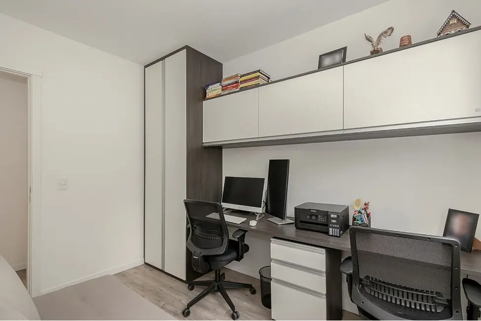 Casa com 3 quartos à venda, 170m2 em Lomba do Pinheiro, Porto Alegre - RS - imagem 3 Foto 3 de Casa com 3 quartos à venda, 170m2 em Lomba do Pinheiro, Porto Alegre - RS