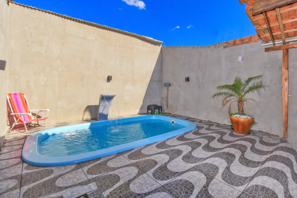 Casa com 3 quartos à venda, 60m2 em Restinga, Porto Alegre - RS - imagem 4 Foto 4 de Casa com 3 quartos à venda, 60m2 em Restinga, Porto Alegre - RS