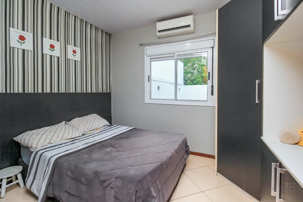 Foto 5 de Casa com 2 quartos à venda, 51m2 em Hípica, Porto Alegre - RS