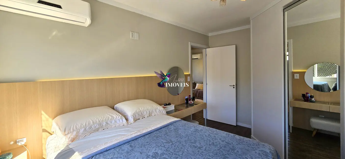 Cobertura com 2 quartos à venda, 131m2 em Moinhos de Vento, Porto Alegre - RS - imagem 8 Foto 8 de Cobertura com 2 quartos à venda, 131m2 em Moinhos de Vento, Porto Alegre - RS