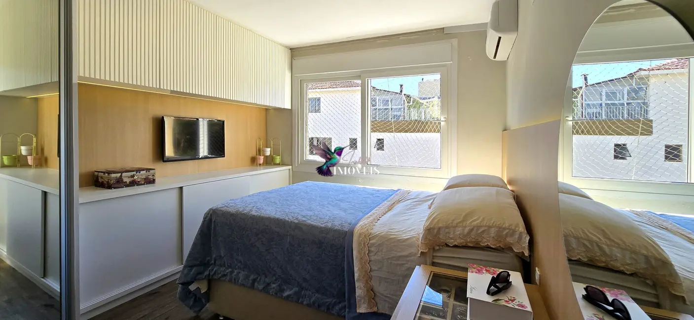 Cobertura com 2 quartos à venda, 131m2 em Moinhos de Vento, Porto Alegre - RS - imagem 7 Foto 7 de Cobertura com 2 quartos à venda, 131m2 em Moinhos de Vento, Porto Alegre - RS