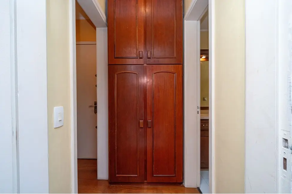 Foto 8 de Apartamento com 1 quarto à venda, 47m2 em Menino Deus, Porto Alegre - RS