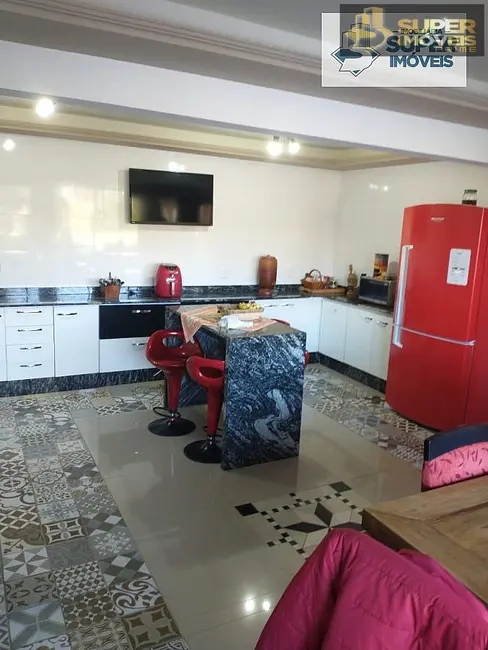 Foto 3 de Casa com 4 quartos à venda, 2000m2 em Laranjal, Pelotas - RS