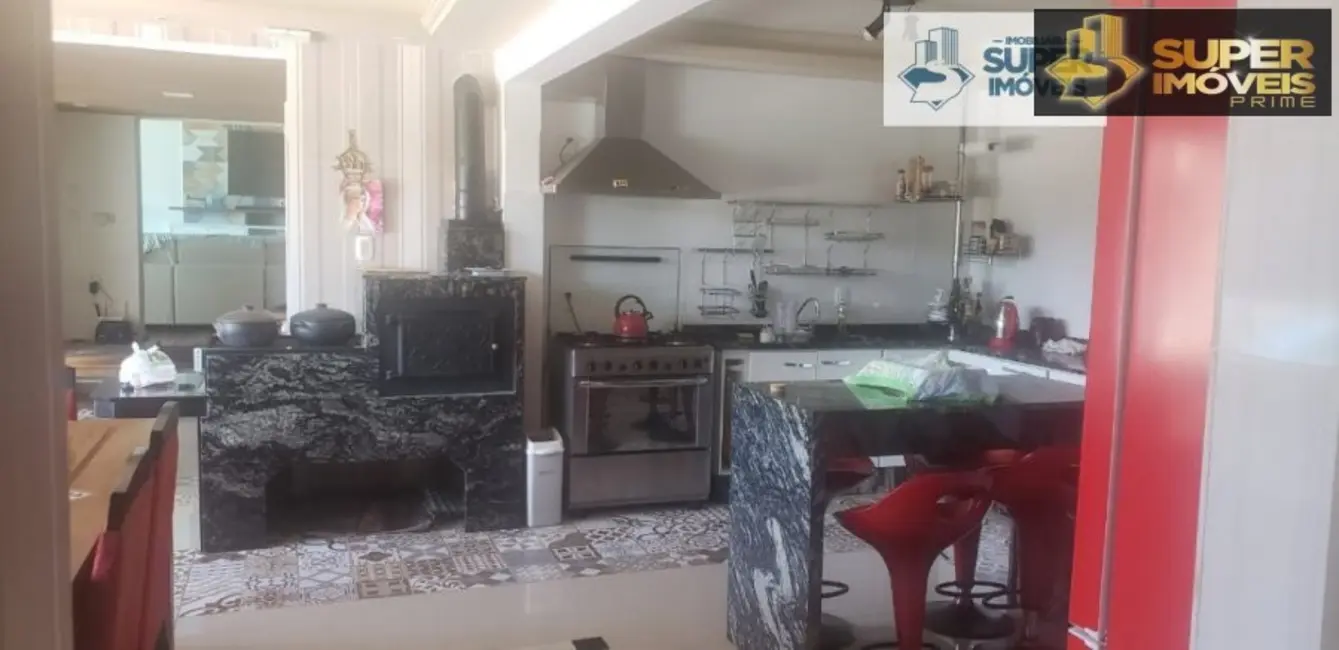 Foto 4 de Casa com 4 quartos à venda, 2000m2 em Laranjal, Pelotas - RS