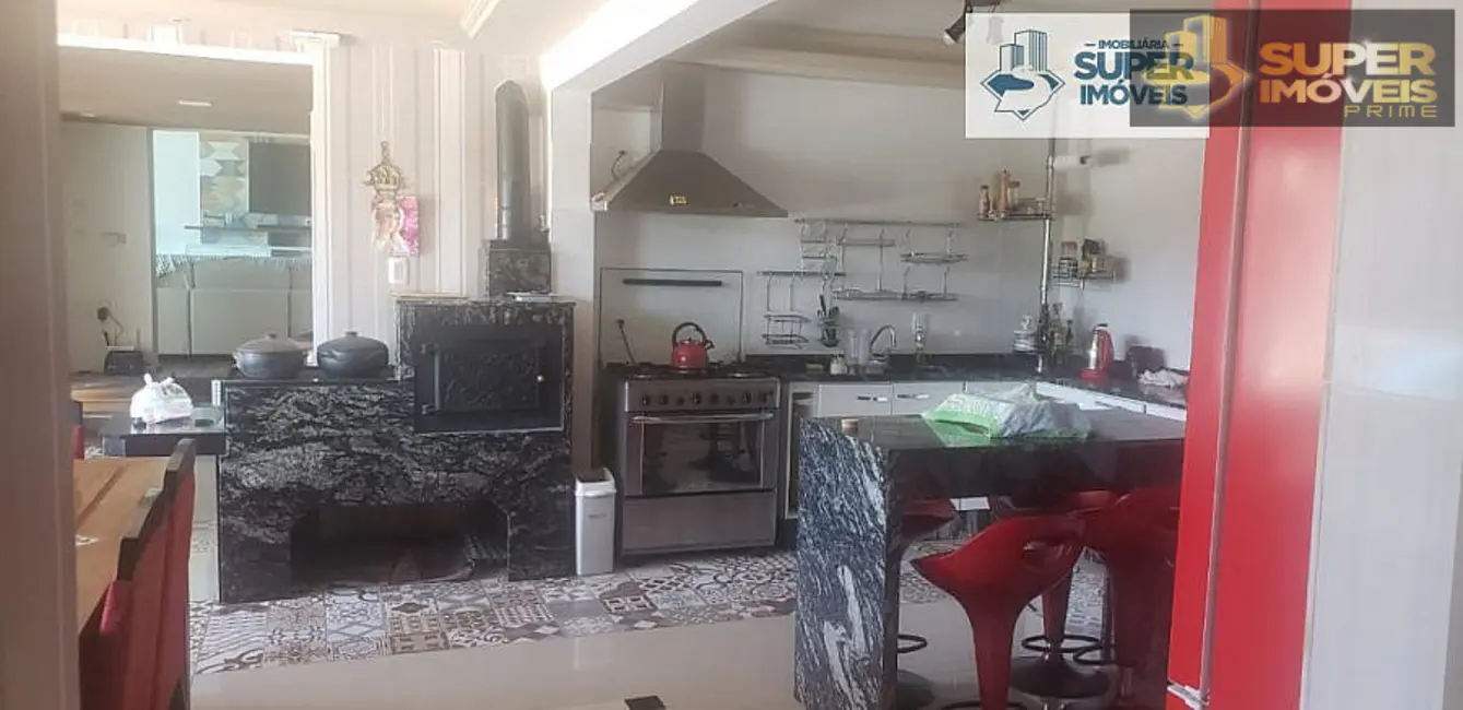 Foto 4 de Casa com 4 quartos à venda, 2000m2 em Laranjal, Pelotas - RS