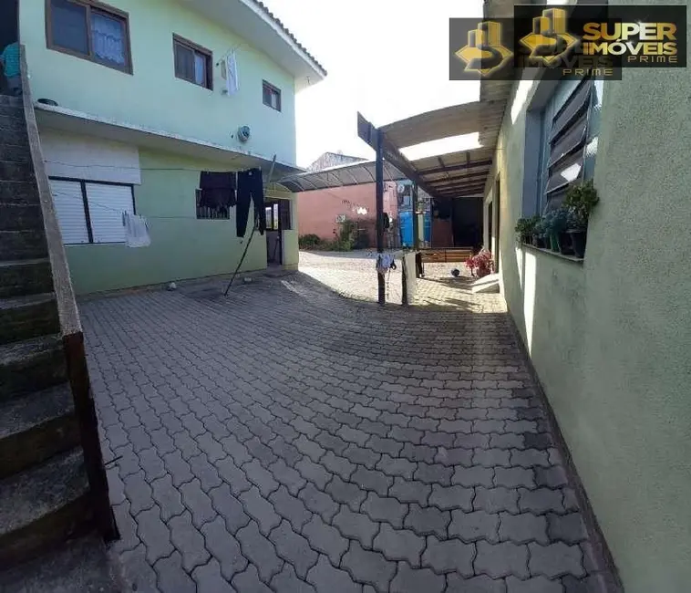 Foto 4 de Casa com 4 quartos à venda, 200m2 em Fragata, Pelotas - RS