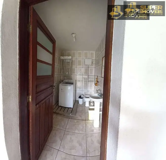 Casa com 4 quartos à venda, 200m2 em Fragata, Pelotas - RS - imagem 2 Foto 2 de Casa com 4 quartos à venda, 200m2 em Fragata, Pelotas - RS