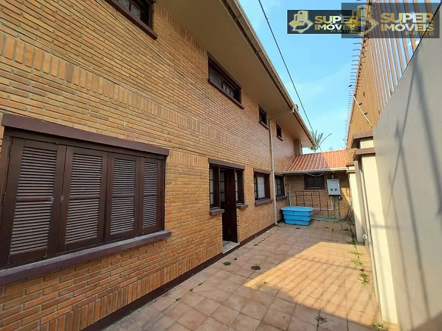 Foto 2 de Casa com 4 quartos à venda, 936m2 em Areal, Pelotas - RS