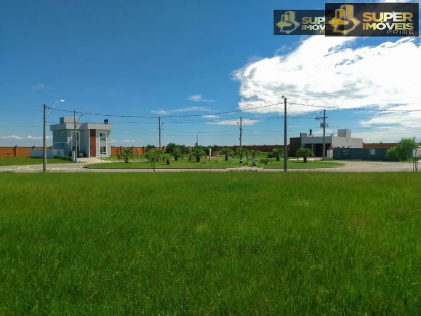 Foto 2 de Terreno / Lote à venda, 443m2 em Laranjal, Pelotas - RS