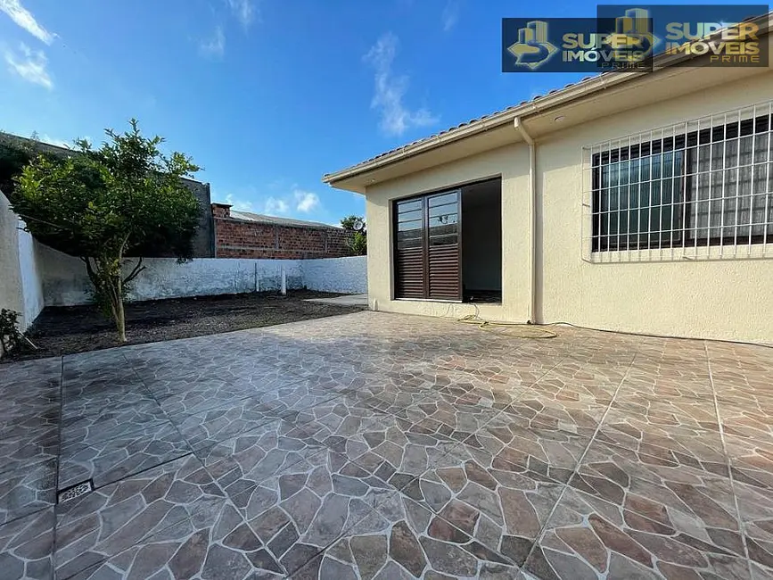 Casa com 1 quarto à venda, 300m2 em Fragata, Pelotas - RS - imagem 8 Foto 8 de Casa com 1 quarto à venda, 300m2 em Fragata, Pelotas - RS