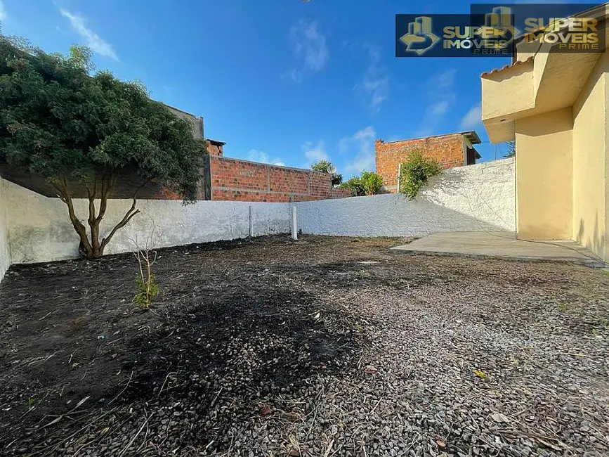 Casa com 1 quarto à venda, 300m2 em Fragata, Pelotas - RS - imagem 9 Foto 9 de Casa com 1 quarto à venda, 300m2 em Fragata, Pelotas - RS