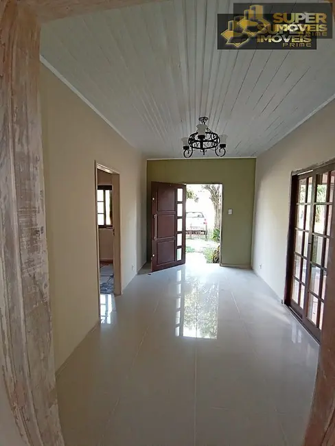 Casa com 2 quartos à venda, 300m2 em Laranjal, Pelotas - RS - imagem 3 Foto 3 de Casa com 2 quartos à venda, 300m2 em Laranjal, Pelotas - RS