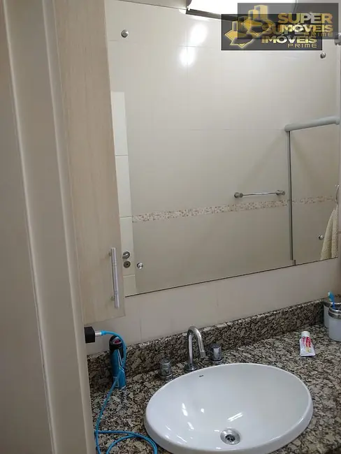 Casa com 3 quartos à venda, 432m2 em Centro, Pelotas - RS - imagem 7 Foto 7 de Casa com 3 quartos à venda, 432m2 em Centro, Pelotas - RS
