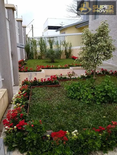 Casa com 3 quartos à venda, 432m2 em Centro, Pelotas - RS - imagem 2 Foto 2 de Casa com 3 quartos à venda, 432m2 em Centro, Pelotas - RS