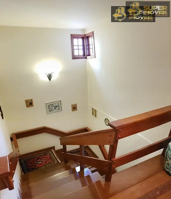 Casa com 4 quartos à venda, 630m2 em Centro, Pelotas - RS - imagem 2 Foto 2 de Casa com 4 quartos à venda, 630m2 em Centro, Pelotas - RS