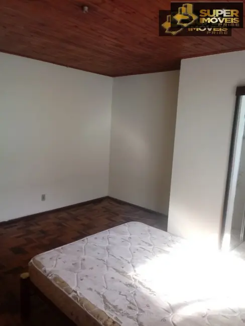 Foto 2 de Casa com 4 quartos à venda, 600m2 em Fragata, Pelotas - RS