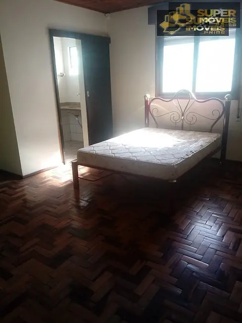 Casa com 4 quartos à venda, 600m2 em Fragata, Pelotas - RS - imagem 5 Foto 5 de Casa com 4 quartos à venda, 600m2 em Fragata, Pelotas - RS