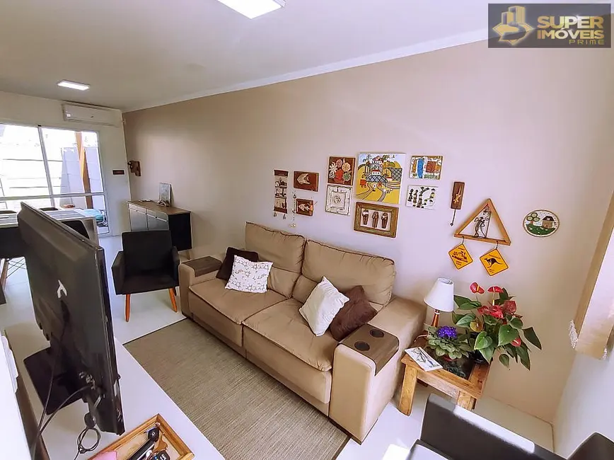 Casa com 3 quartos à venda, 91m2 em Areal, Pelotas - RS - imagem 2 Foto 2 de Casa com 3 quartos à venda, 91m2 em Areal, Pelotas - RS