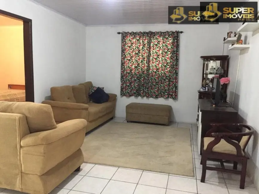 Foto 1 de Casa com 3 quartos à venda, 149m2 em Fragata, Pelotas - RS