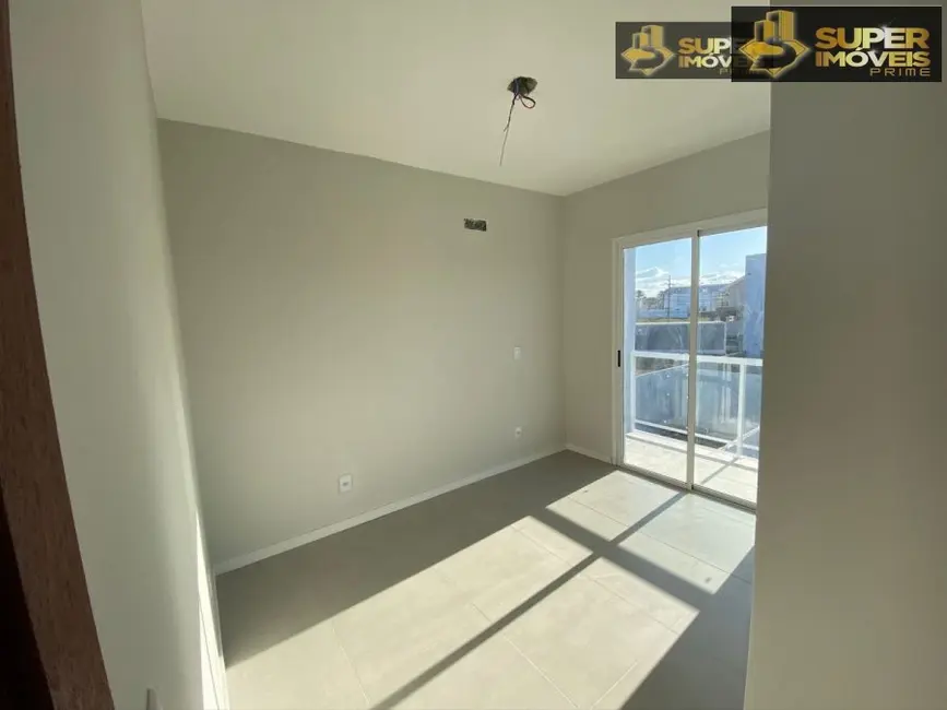 Foto 8 de Casa com 2 quartos à venda, 130m2 em Laranjal, Pelotas - RS