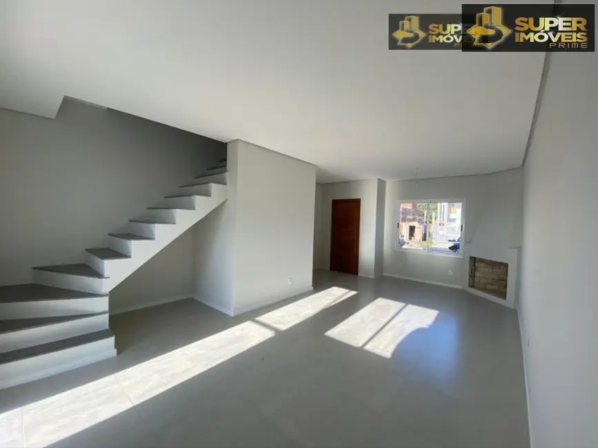 Foto 1 de Casa com 2 quartos à venda, 130m2 em Laranjal, Pelotas - RS