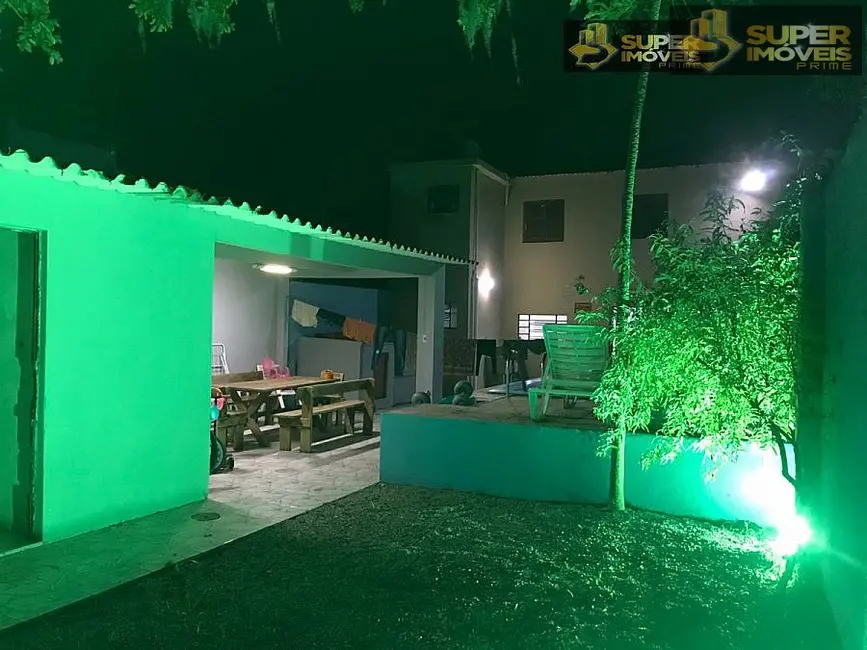 Casa com 2 quartos à venda, 263m2 em Laranjal, Pelotas - RS - imagem 1 Foto 1 de Casa com 2 quartos à venda, 263m2 em Laranjal, Pelotas - RS