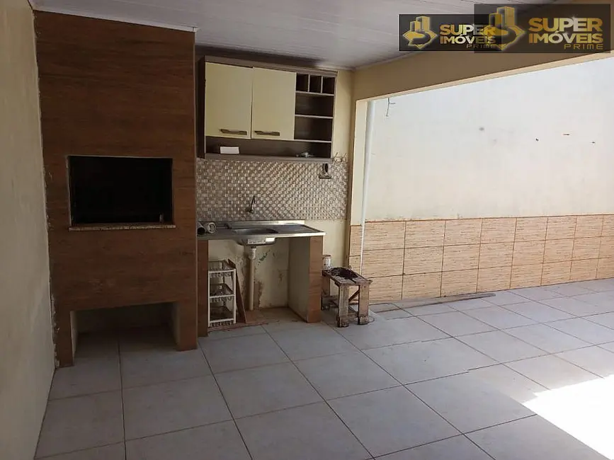 Casa com 2 quartos à venda, 120m2 em Centro, Pelotas - RS - imagem 1 Foto 1 de Casa com 2 quartos à venda, 120m2 em Centro, Pelotas - RS