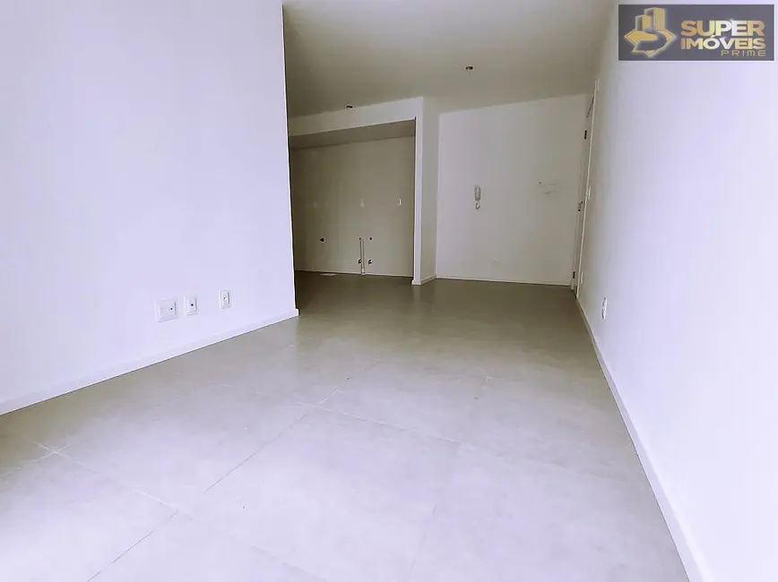 Foto 3 de Apartamento com 2 quartos à venda, 50m2 em Centro, Pelotas - RS