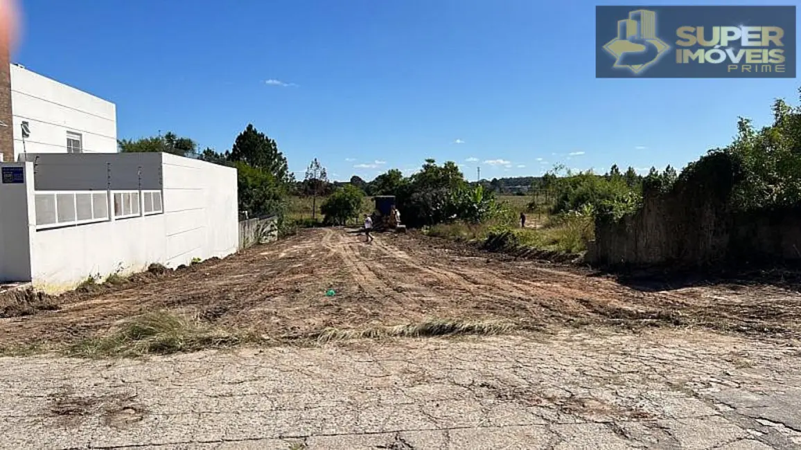 Foto 1 de Terreno / Lote à venda, 861m2 em Laranjal, Pelotas - RS
