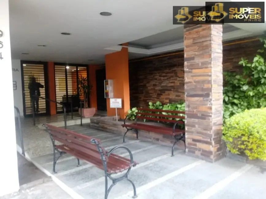 Apartamento com 1 quarto à venda, 82m2 em Centro, Pelotas - RS - imagem 7 Foto 7 de Apartamento com 1 quarto à venda, 82m2 em Centro, Pelotas - RS