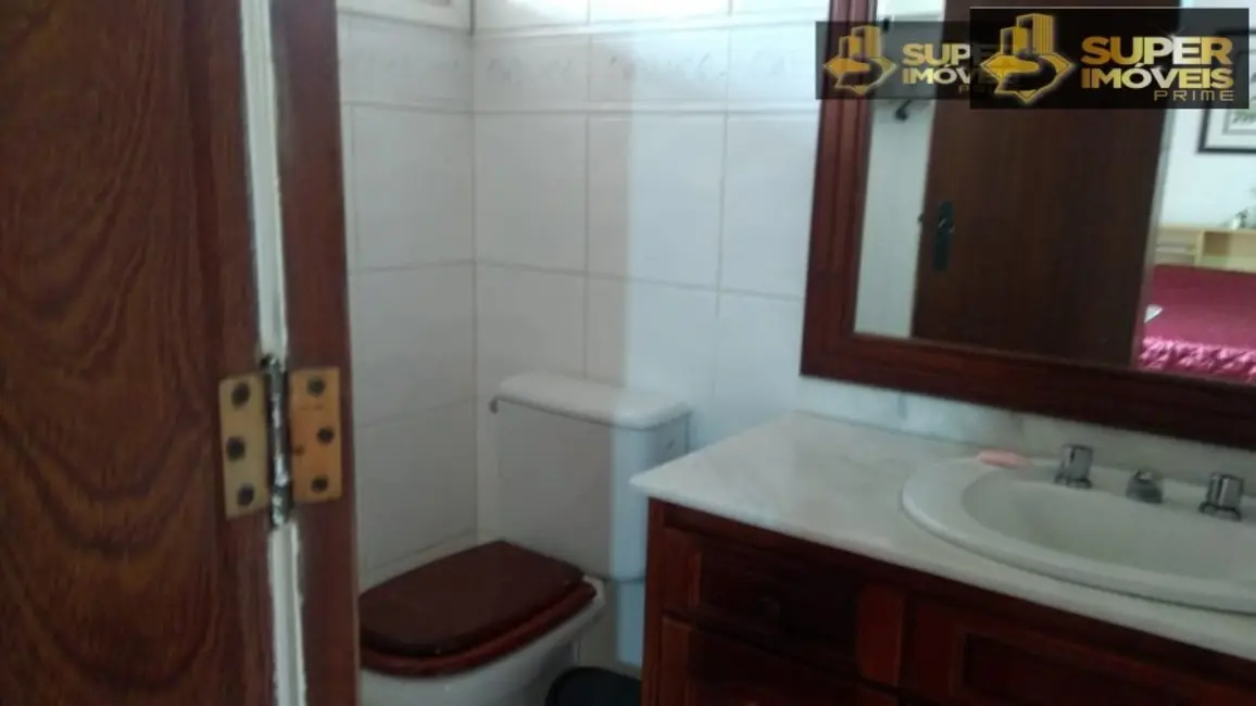 Casa com 5 quartos à venda, 240m2 em São Gonçalo, Pelotas - RS - imagem 6 Foto 6 de Casa com 5 quartos à venda, 240m2 em São Gonçalo, Pelotas - RS