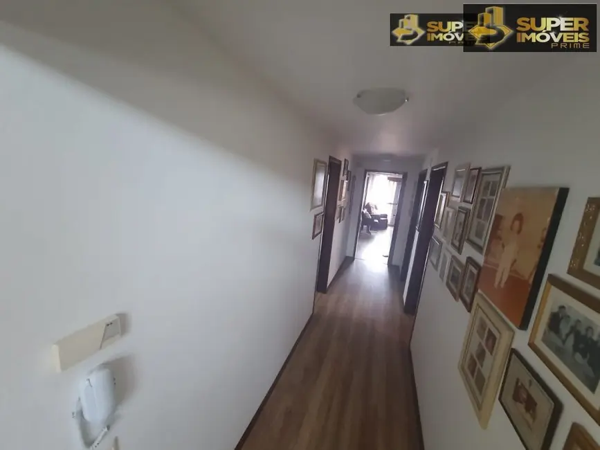 Foto 3 de Casa com 3 quartos à venda, 420m2 em Centro, Pelotas - RS