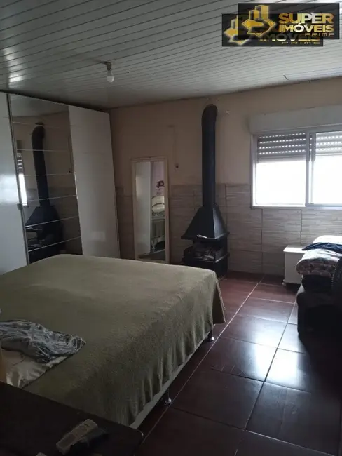 Foto 6 de Casa com 4 quartos à venda, 300m2 em Areal, Pelotas - RS