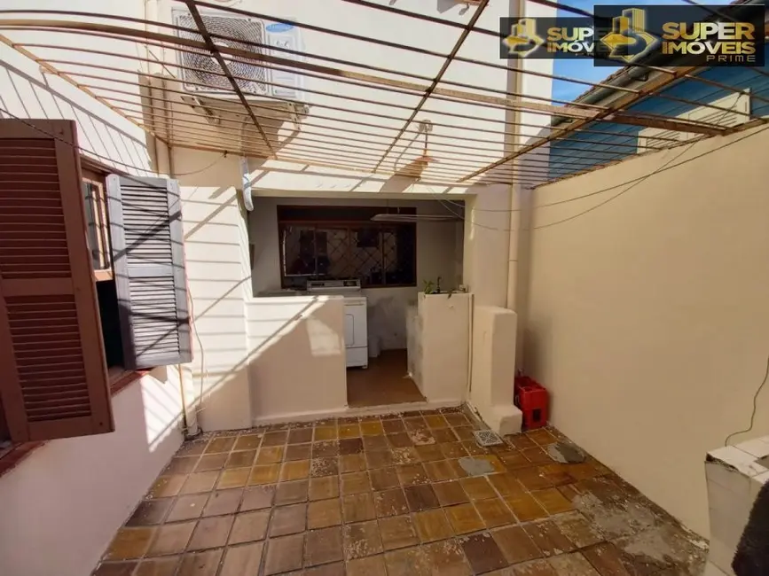Foto 5 de Casa com 5 quartos à venda, 300m2 em Areal, Pelotas - RS