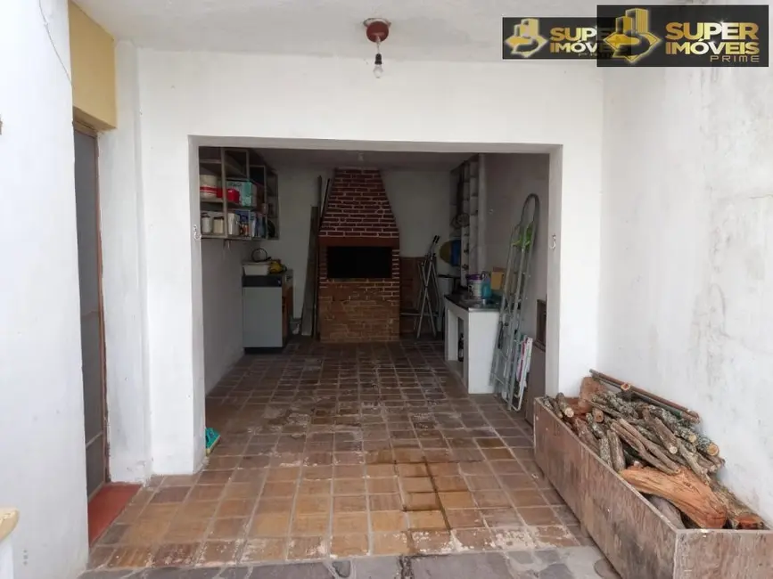 Foto 3 de Casa com 5 quartos à venda, 300m2 em Areal, Pelotas - RS