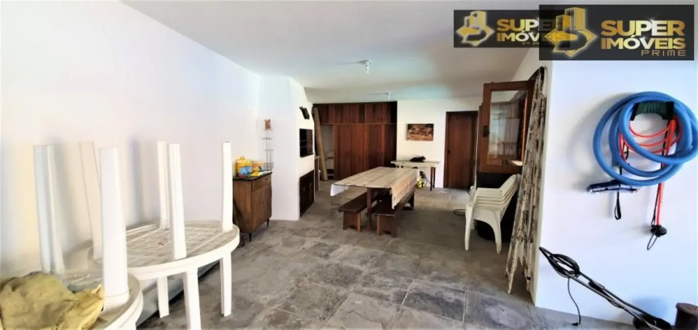 Foto 5 de Casa com 4 quartos à venda, 436m2 em Areal, Pelotas - RS