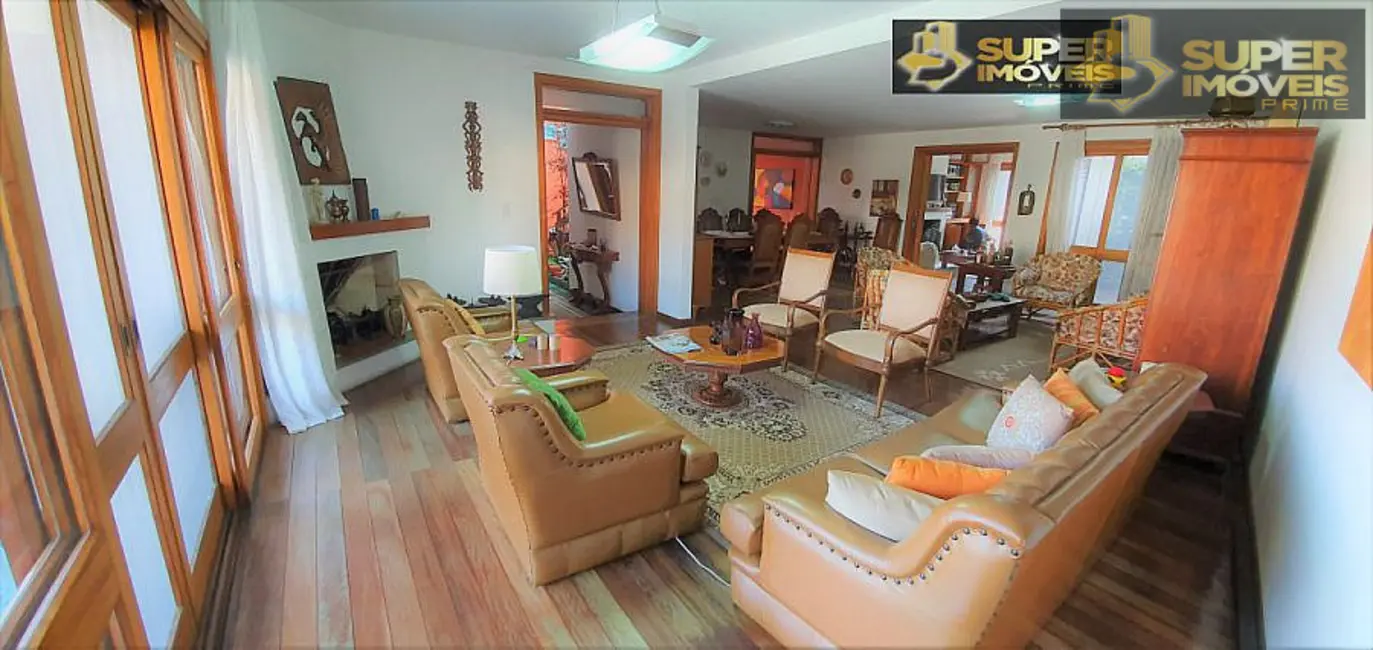 Casa com 4 quartos à venda, 436m2 em Areal, Pelotas - RS - imagem 1 Foto 1 de Casa com 4 quartos à venda, 436m2 em Areal, Pelotas - RS