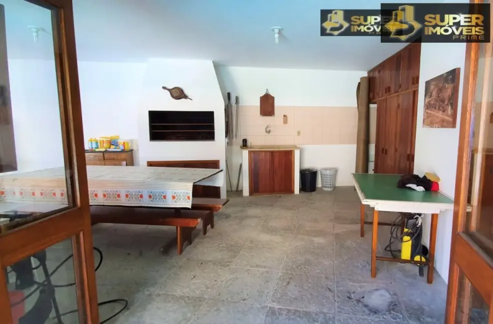 Foto 4 de Casa com 4 quartos à venda, 436m2 em Areal, Pelotas - RS