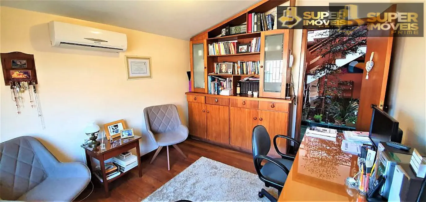 Casa com 4 quartos à venda, 436m2 em Areal, Pelotas - RS - imagem 8 Foto 8 de Casa com 4 quartos à venda, 436m2 em Areal, Pelotas - RS