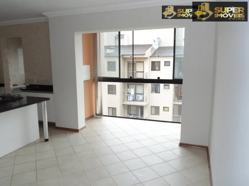 Apartamento com 3 quartos à venda, 76m2 em Centro, Pelotas - RS - imagem 5 Foto 5 de Apartamento com 3 quartos à venda, 76m2 em Centro, Pelotas - RS