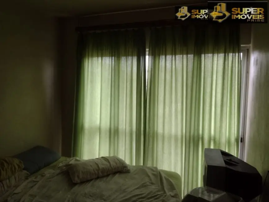 Foto 9 de Casa com 4 quartos à venda, 200m2 em Centro, Pelotas - RS