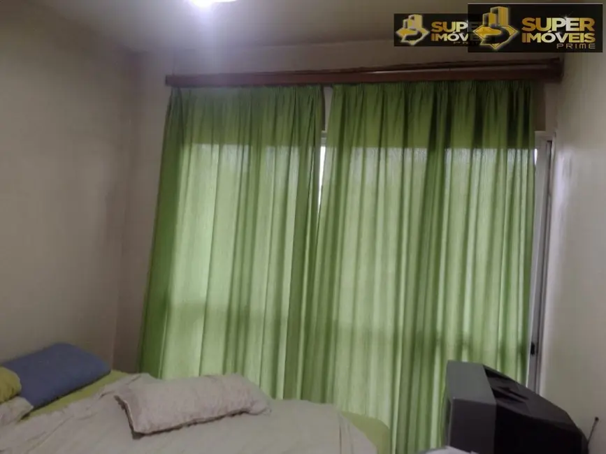 Foto 7 de Casa com 4 quartos à venda, 200m2 em Centro, Pelotas - RS