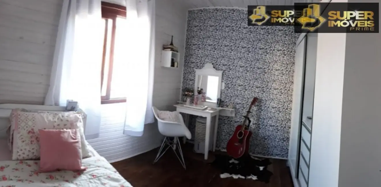 Casa de Condomínio com 2 quartos à venda, 100m2 em Centro, Pelotas - RS - imagem 9 Foto 9 de Casa de Condomínio com 2 quartos à venda, 100m2 em Centro, Pelotas - RS
